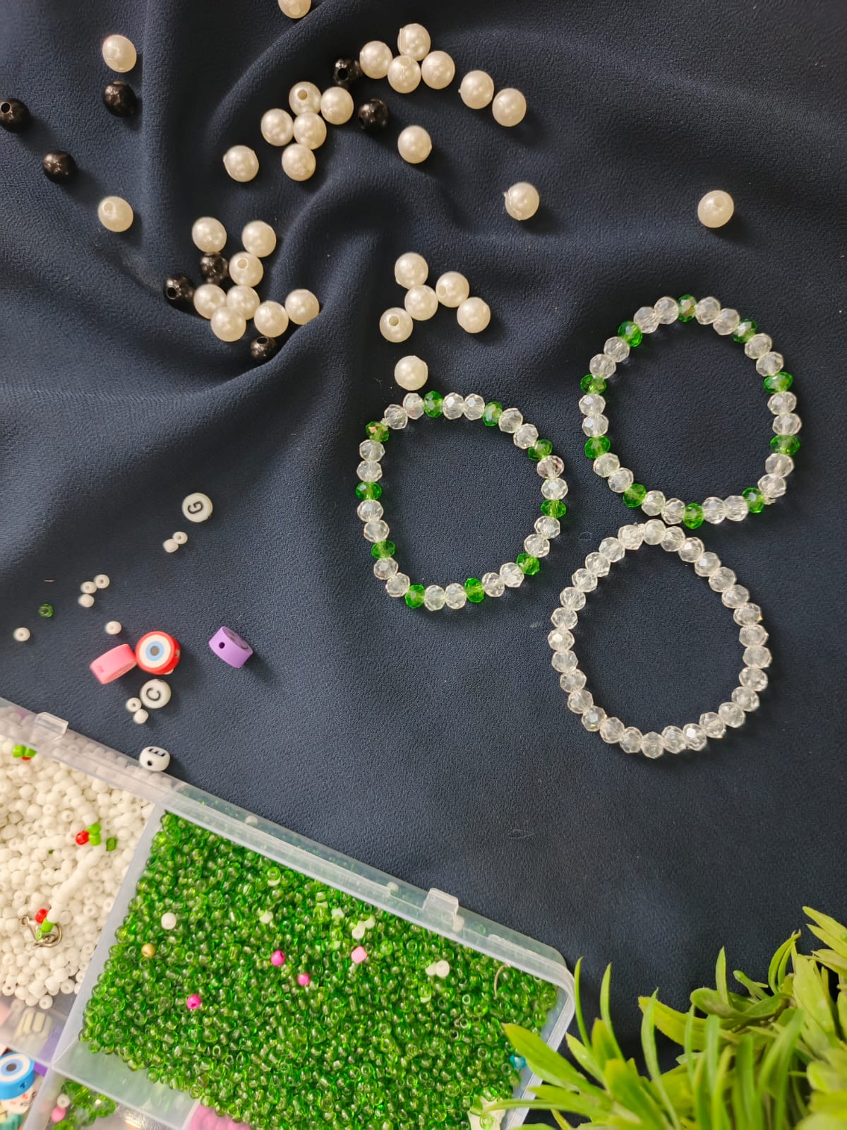 14 August Bracelet Set – Handmade Crystal Beads Bracelets in Green & White