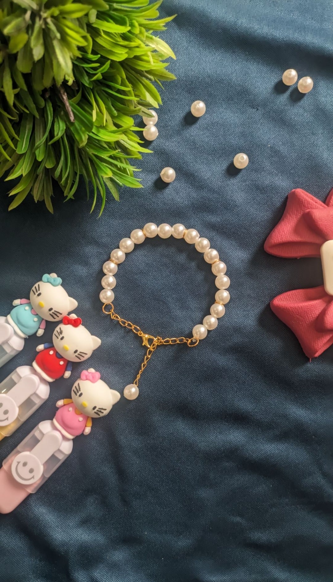 Elegant White Pearl Bead Bracelet – Adjustable Chain Design