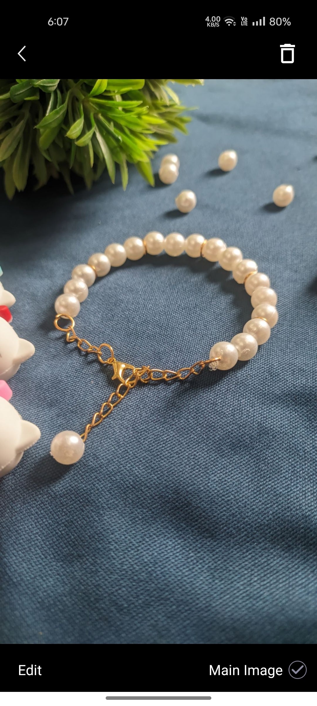 Elegant White Pearl Bead Bracelet – Adjustable Chain Design