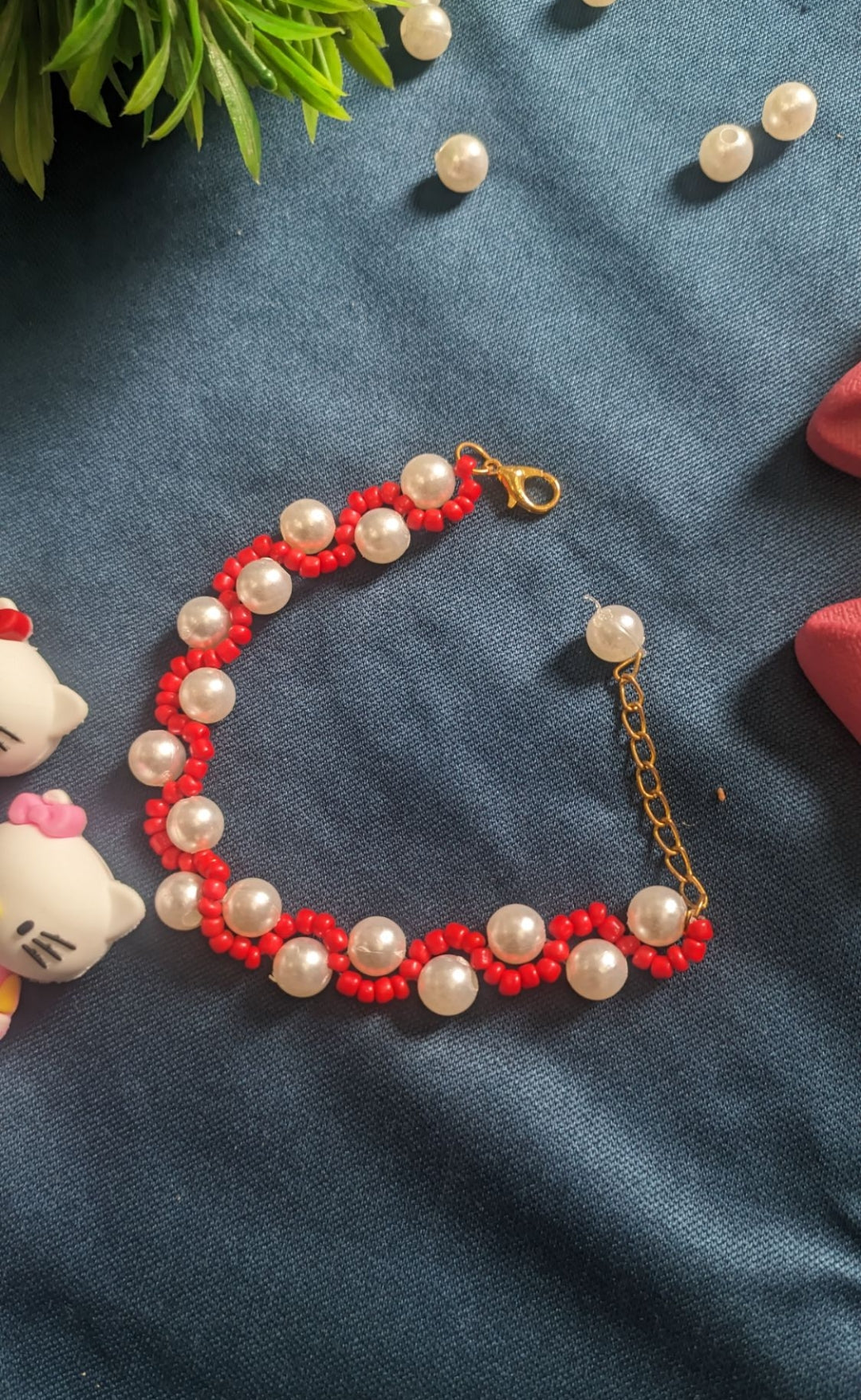 Handmade Red & Pearl Beaded Bracelet – Elegant & Cute 💖